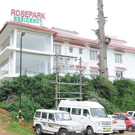 Rosepark Residency Hotel Ооти Екстериор снимка