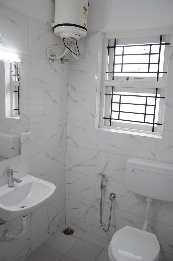 Rosepark Residency Hotel Ооти Екстериор снимка